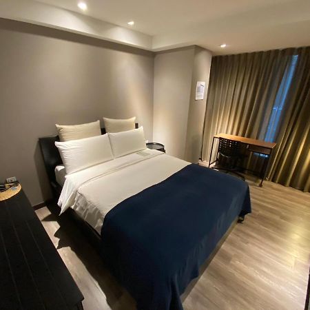 Yomi Hotel - Shuanglian Mrt Taipei Exterior foto