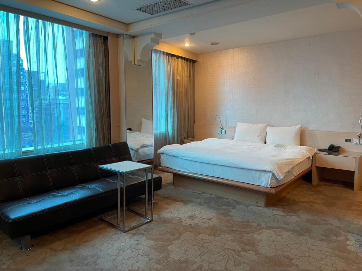 Yomi Hotel - Shuanglian Mrt Taipei Exterior foto